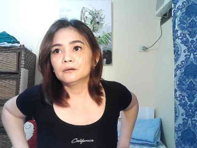 lilymaepinay webcam