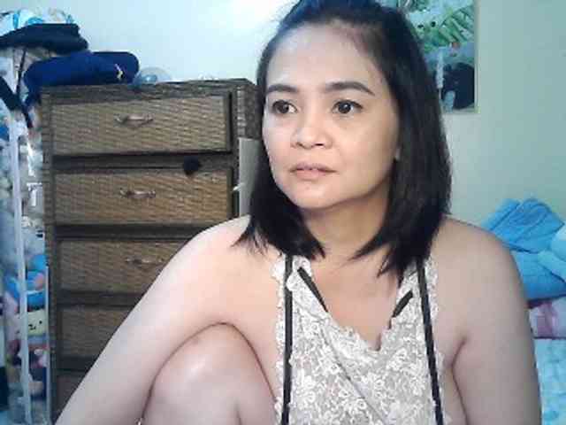 lilymaepinay webcam