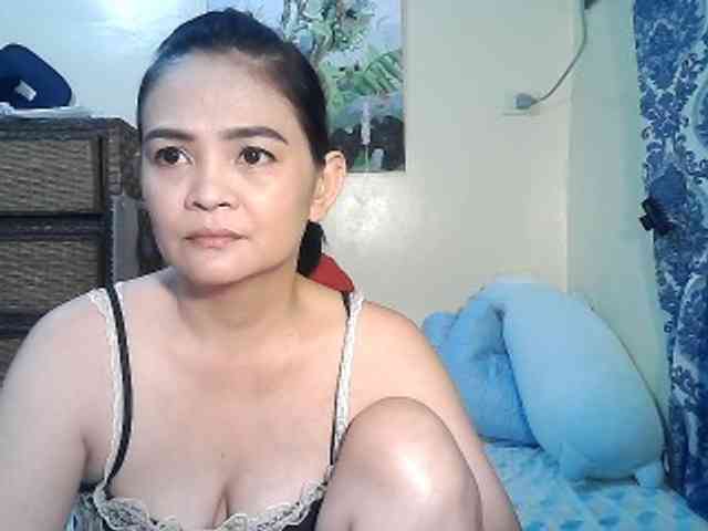 lilymaepinay webcam