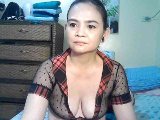lilymaepinay webcam