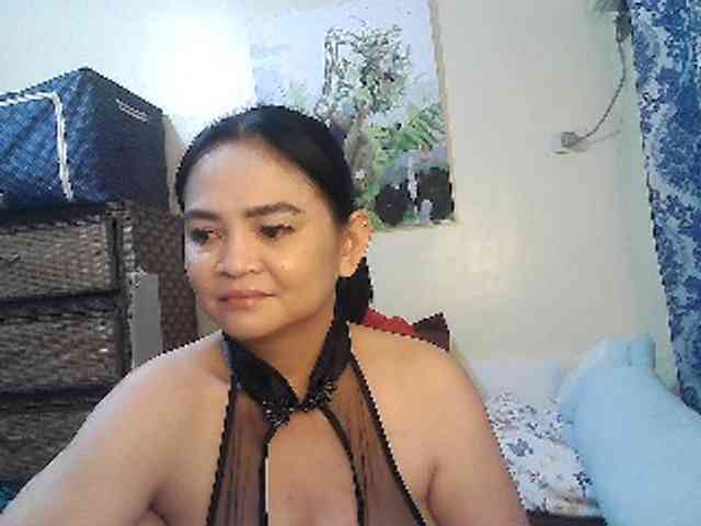 lilymaepinay webcam