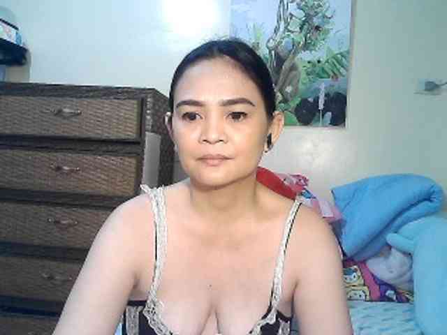 lilymaepinay webcam