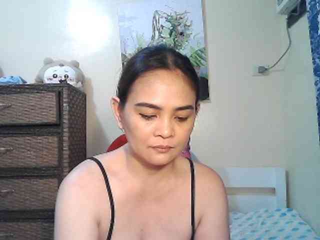 lilymaepinay webcam