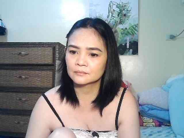 lilymaepinay webcam