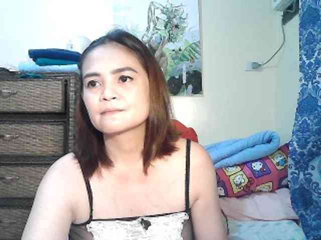 lilymaepinay webcam
