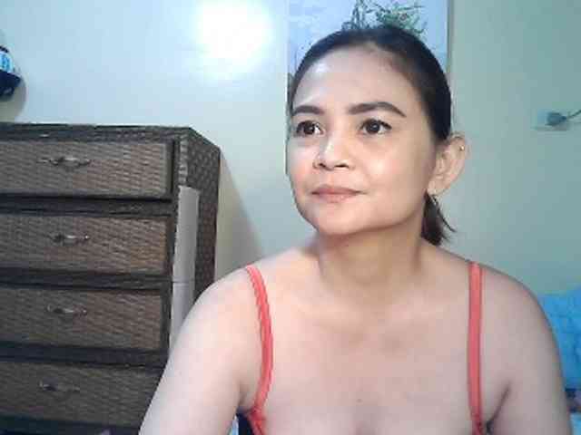 lilymaepinay webcam