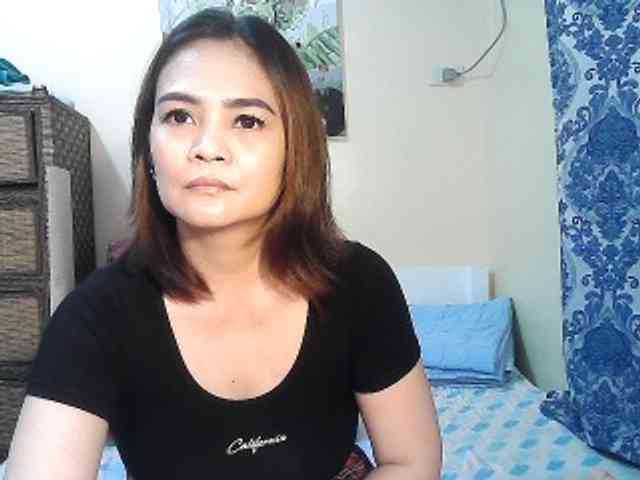 lilymaepinay webcam