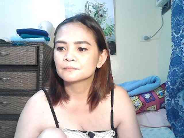 lilymaepinay webcam