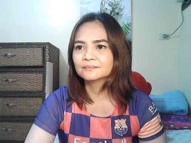 lilymaepinay webcam