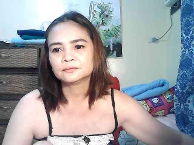 lilymaepinay webcam