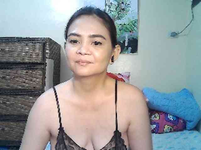 lilymaepinay webcam