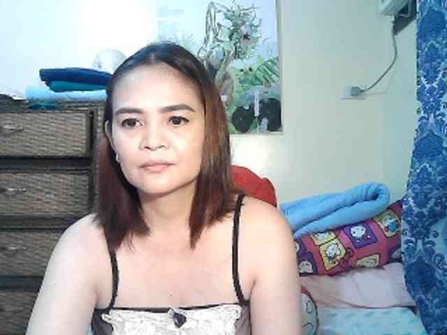 lilymaepinay webcam