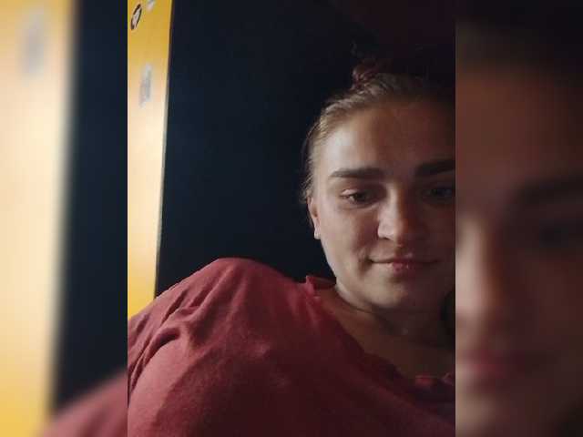 Suzka007 live cam on BongaCams