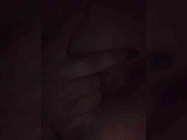 Suzka007 webcam