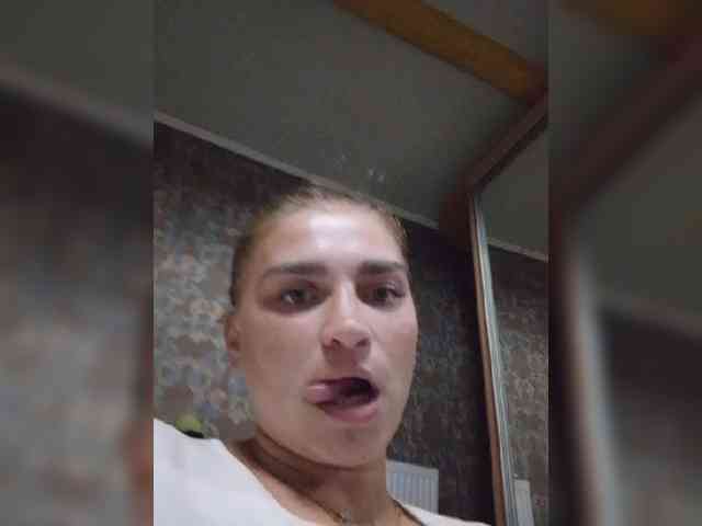 Suzka007 webcam