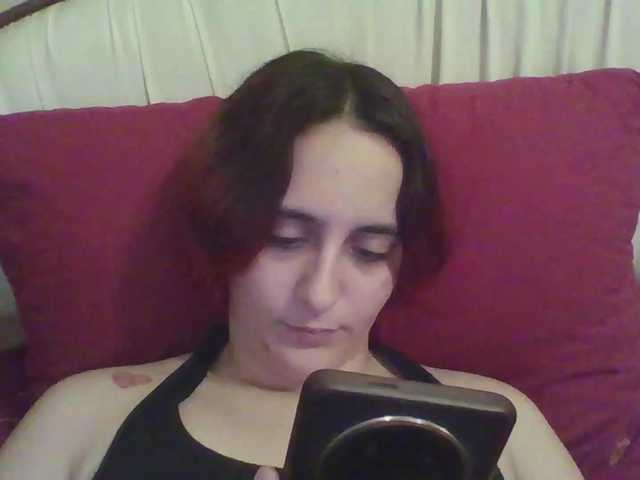 Emaprincessa live cam on BongaCams