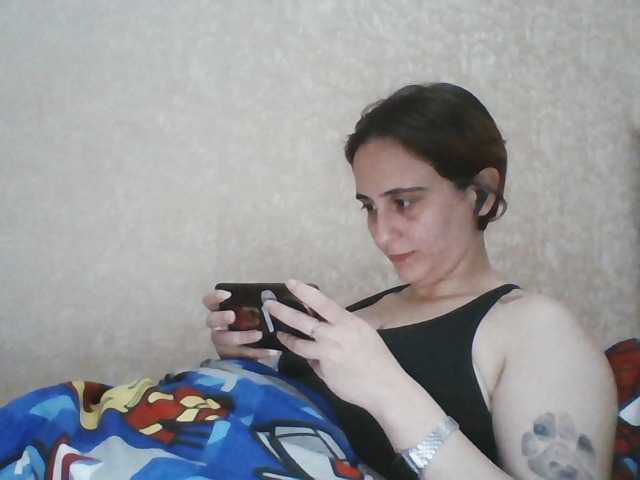 Emaprincessa live cam on BongaCams