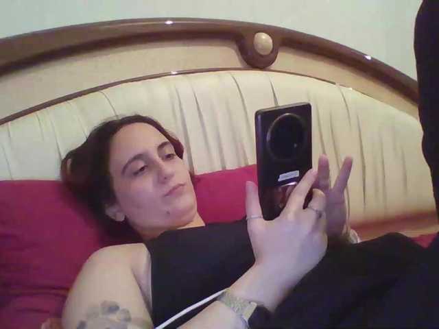 Emaprincessa live cam on BongaCams