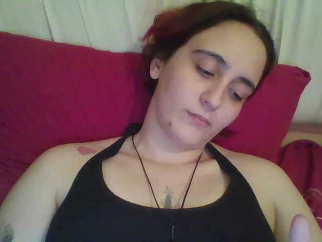 Emaprincessa live cam on BongaCams
