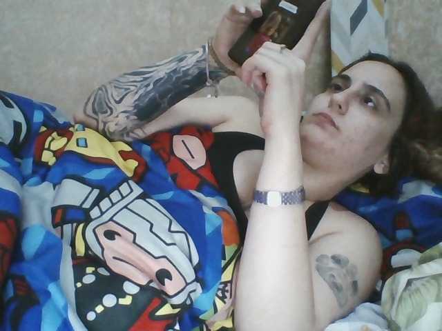 Emaprincessa live cam on BongaCams