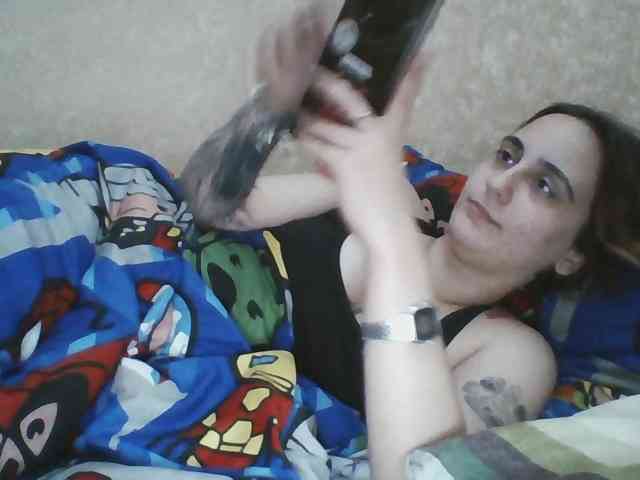 Hotredhead01 webcam