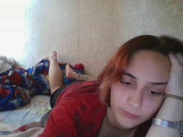 Hotredhead01 webcam