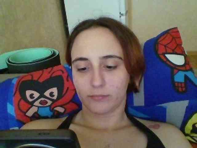 Hotredhead01 webcam