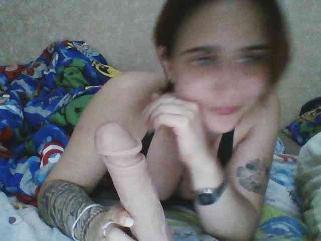 Hotredhead01 webcam