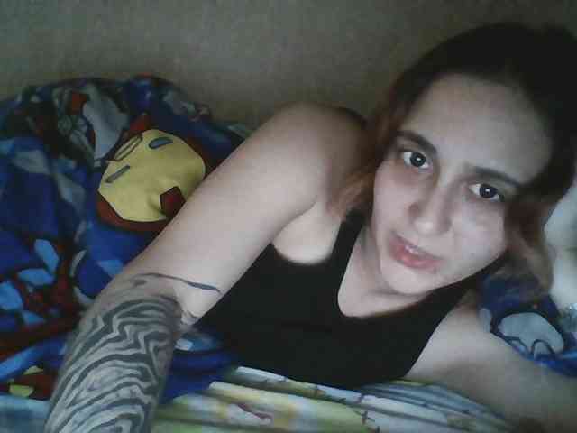 Hotredhead01 webcam
