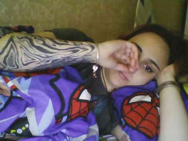 Hotredhead01 webcam