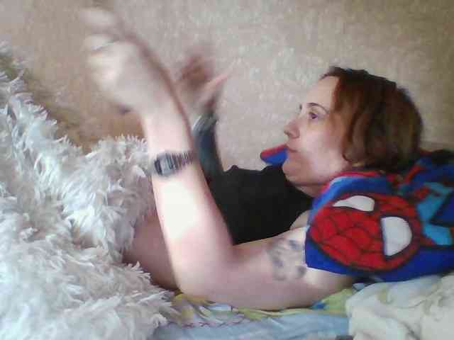 Hotredhead01 webcam