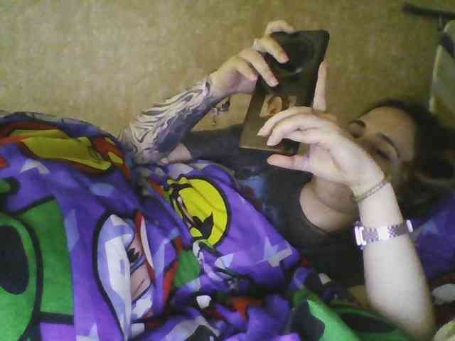 Hotredhead01 webcam