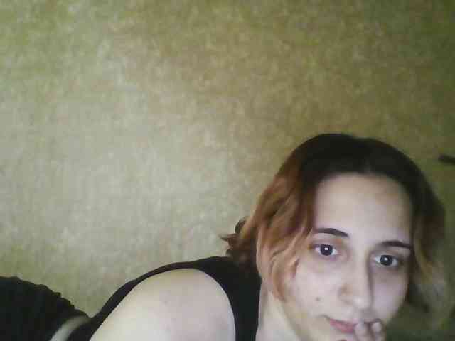 Hotredhead01 webcam