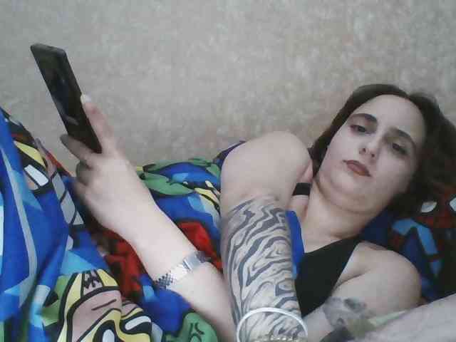 Hotredhead01 webcam