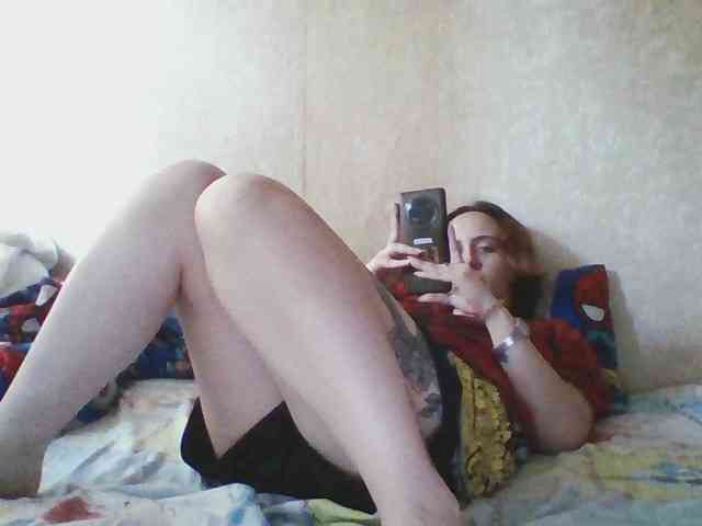 Hotredhead01 webcam