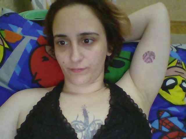 Hotredhead01 webcam