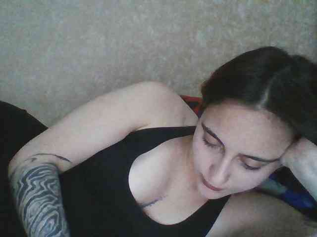 Hotredhead01 webcam