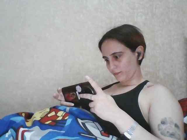 Hotredhead01 webcam