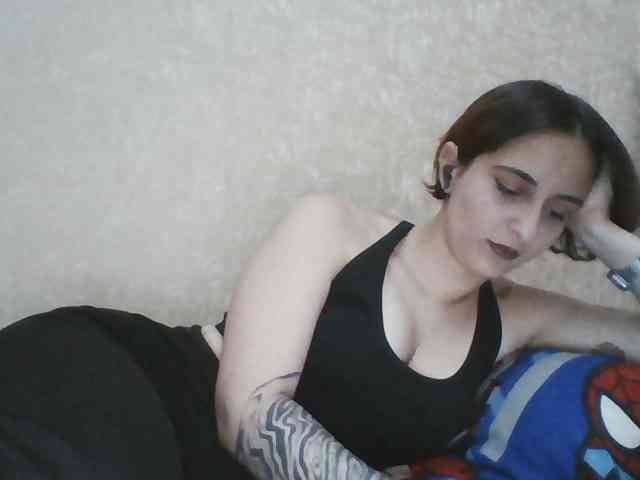 Hotredhead01 webcam
