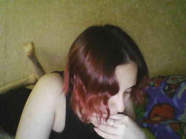 Hotredhead01 webcam