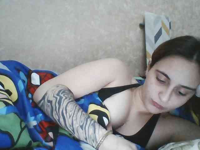 Hotredhead01 webcam