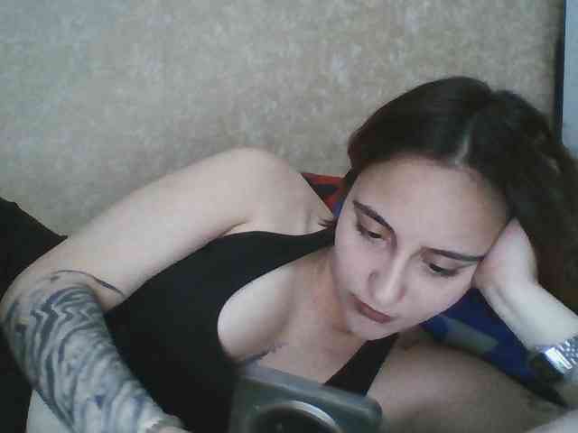Hotredhead01 webcam