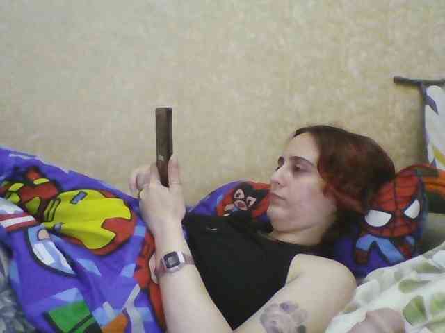 Hotredhead01 webcam