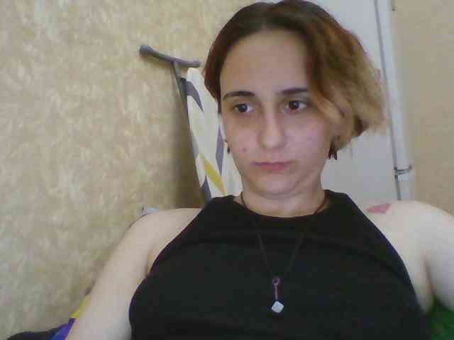 Hotredhead01 webcam
