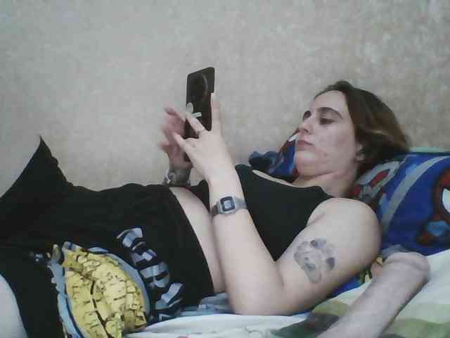 Hotredhead01 webcam
