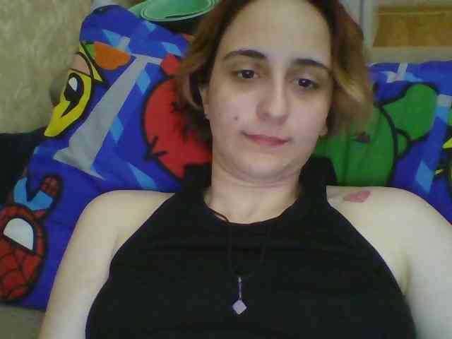 Hotredhead01 webcam