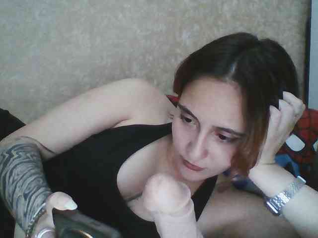 Hotredhead01 webcam