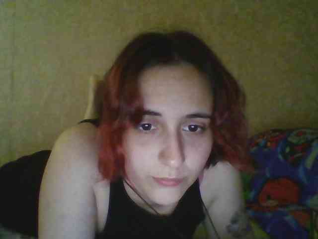 Hotredhead01 webcam