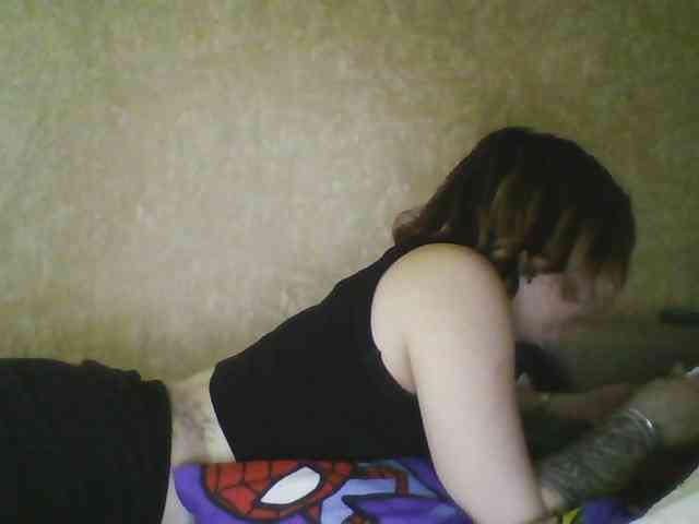 Hotredhead01 webcam
