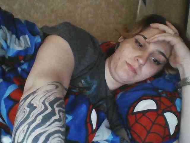 Hotredhead01 webcam